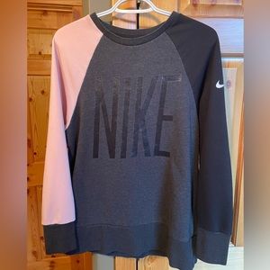 Nike Dri Fit Pullover